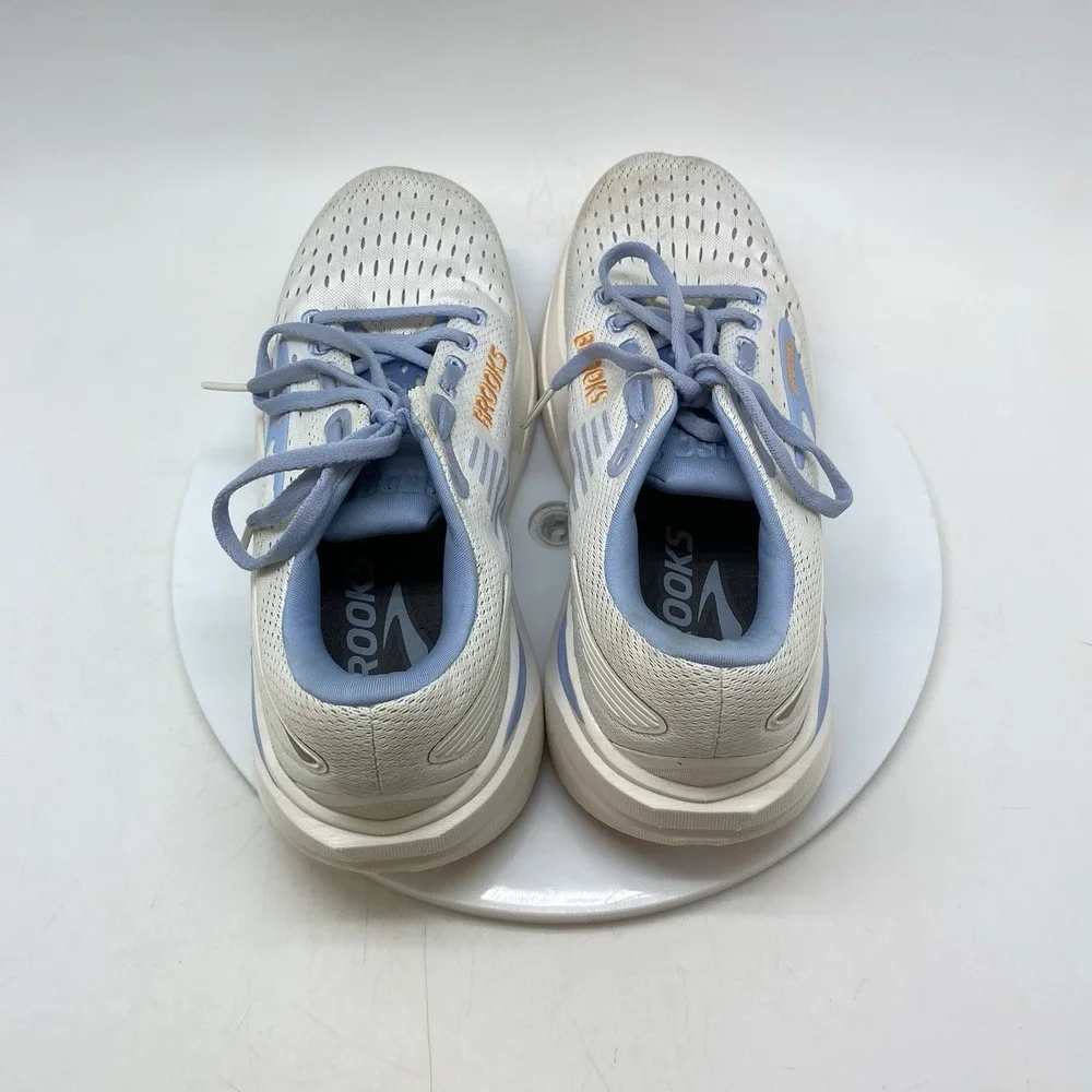 Brooks Sneakers Womens 8.5 Ghost Max 3 1204571B151 White Running Athletic Shoes
